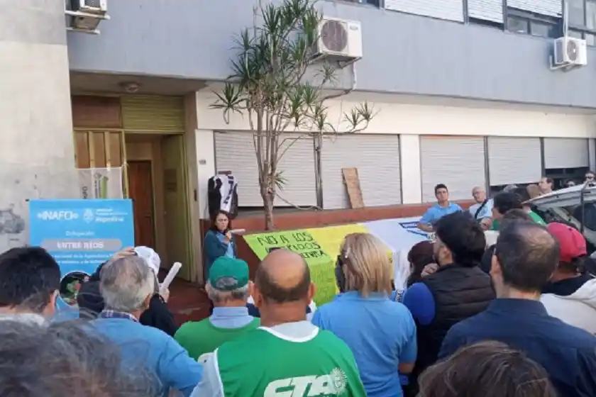 Empleados del Inafci se manifestaron ante su disolución