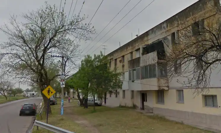 Dos heridos en un tiroteo en barrio Las Flores I