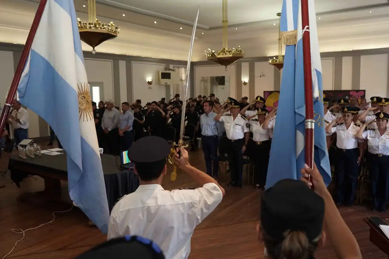 policias reconocimientos