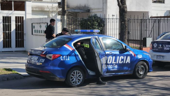 Robo e intensa persecución en pleno centro: atraparon a un ladrón que escapó varias cuadras - 3