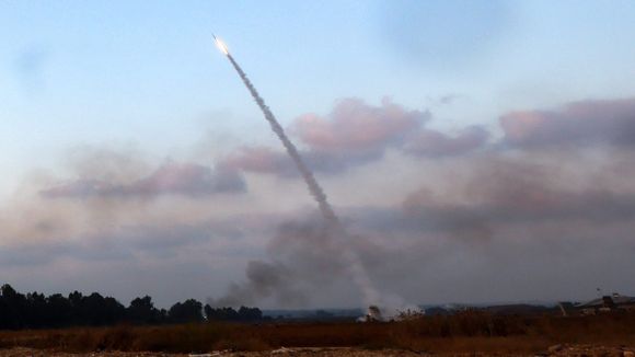 ISRAEL ATACA OBJETIVOS DE LA YIHAD ISLÁMICA EN GAZA: reportan al menos 15 muertos entre ellos una niña y una mujer  
