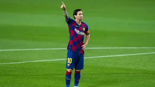 Lionel Messi continuará en Barcelona hasta junio de 2021.