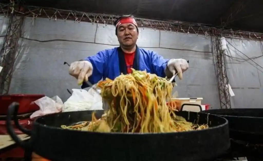 La Fiesta de las Colectividades se extiende por un fin de semana más