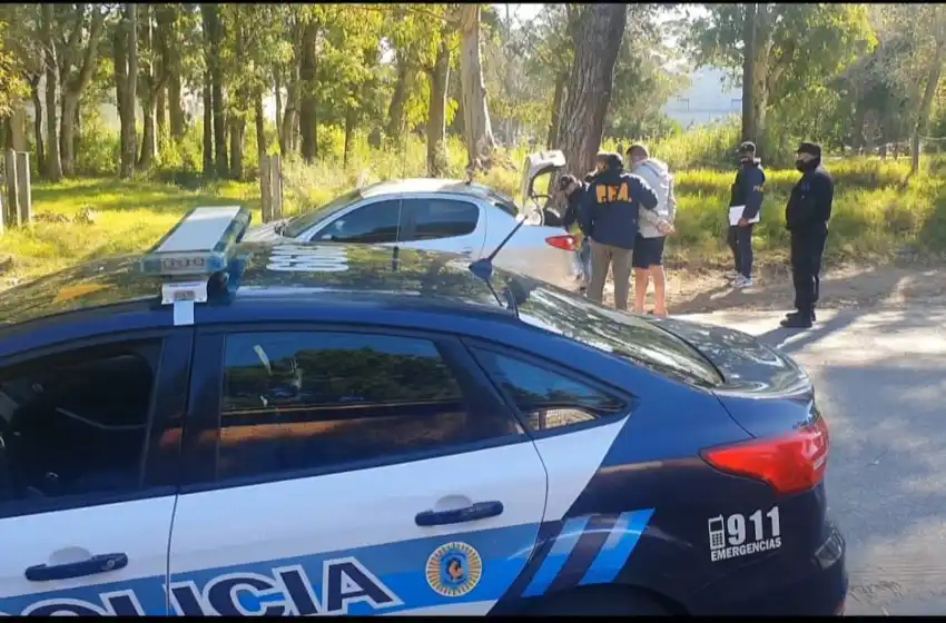Duro golpe al narcotráfico en Pinamar: incautan casi 2 mil dosis de cocaína