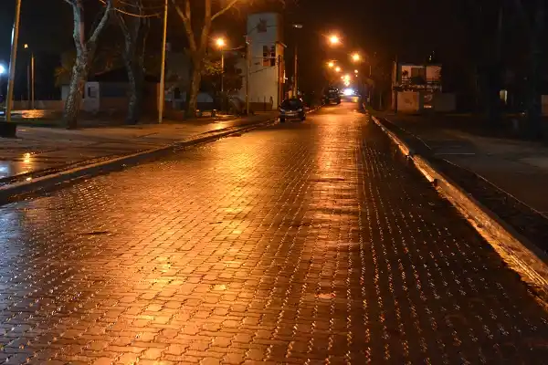Funcionó el trabajo en los desagües y la Costanera del Tiempo no se inundó