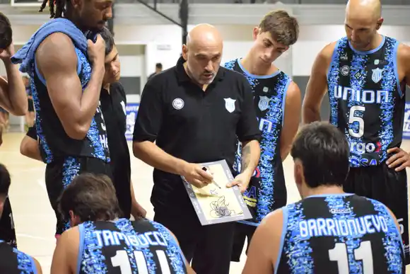 Unión diezmado, recibe al difícil Pico FC