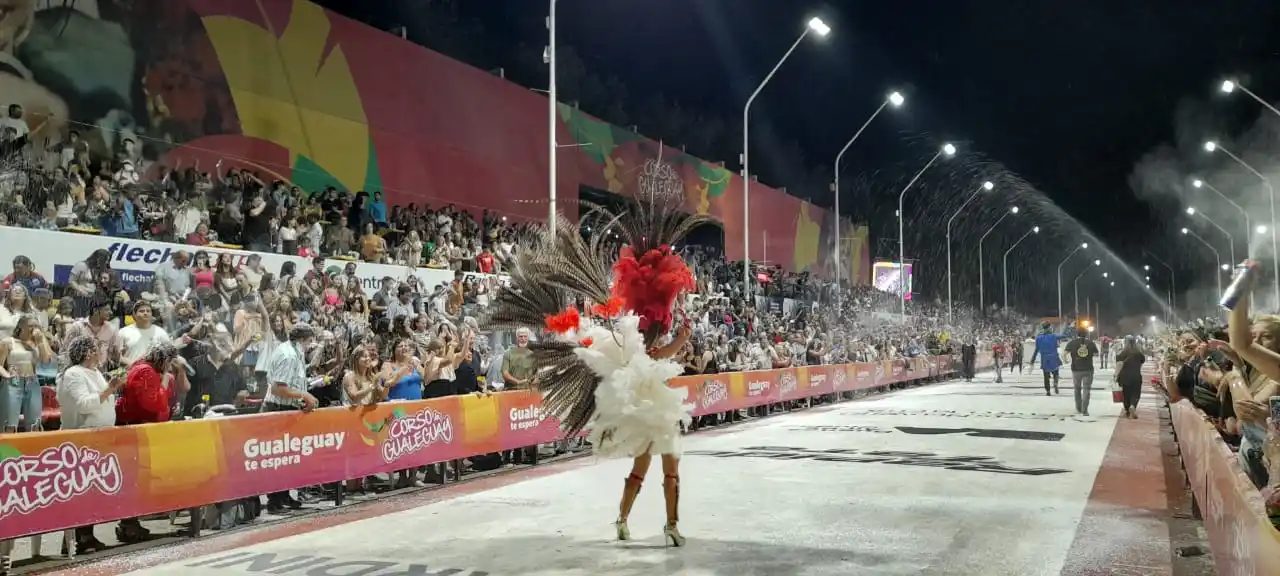 Explotó el verano en Entre Ríos con miles de turistas y eventos multitudinarios
