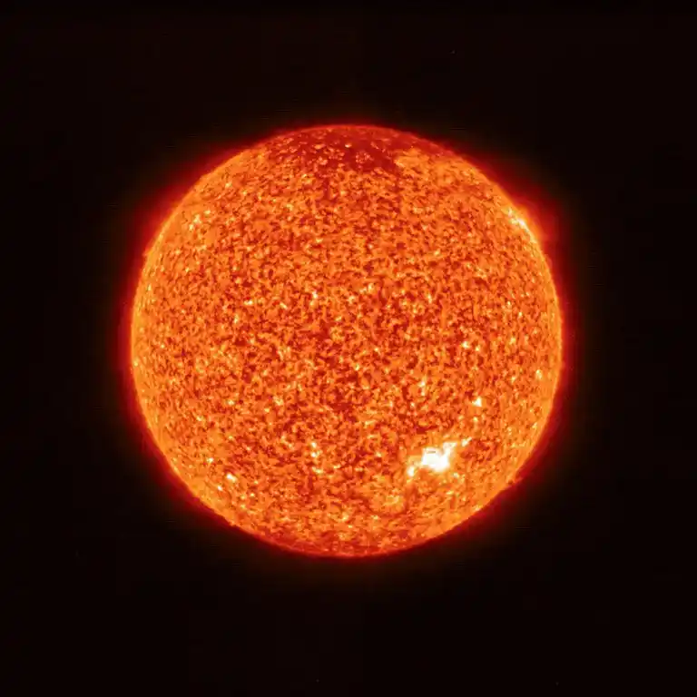 Una tormenta solar golpeará la Tierra y podría afectar las comunicaciones y la red eléctrica