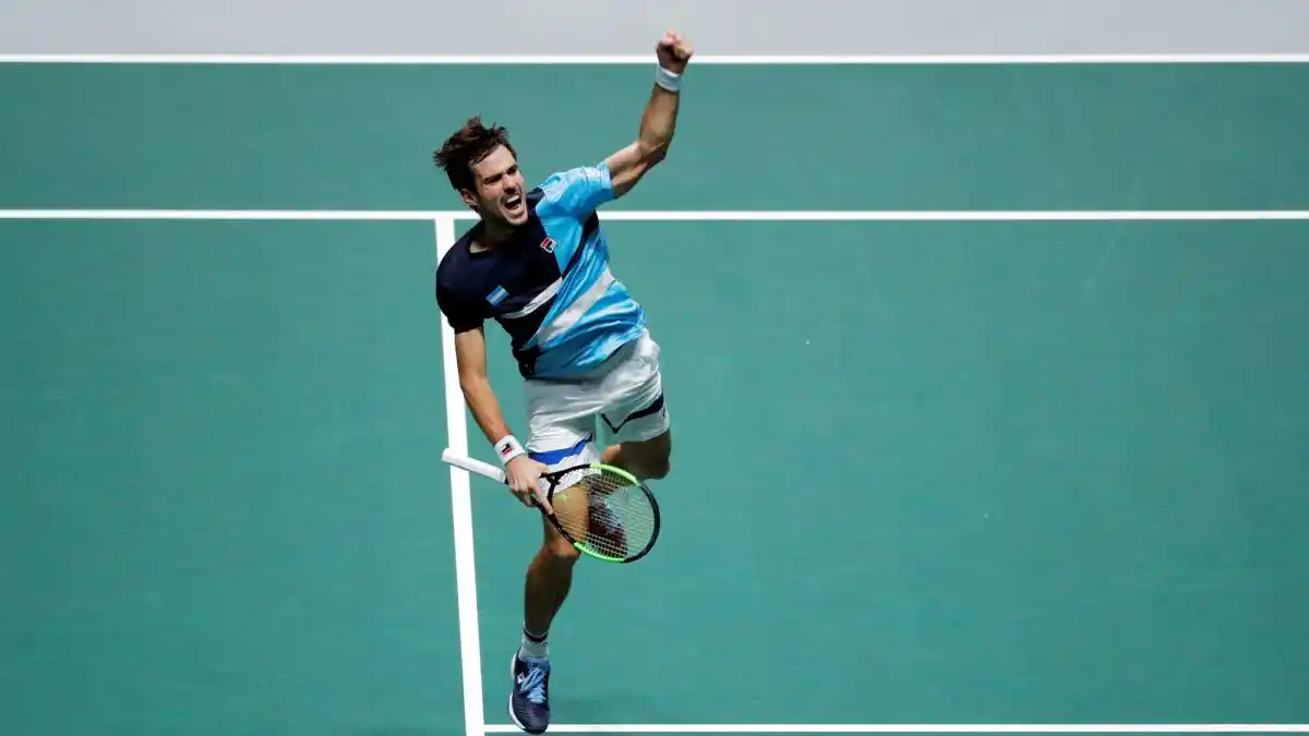 Pella logra el punto para Argentina