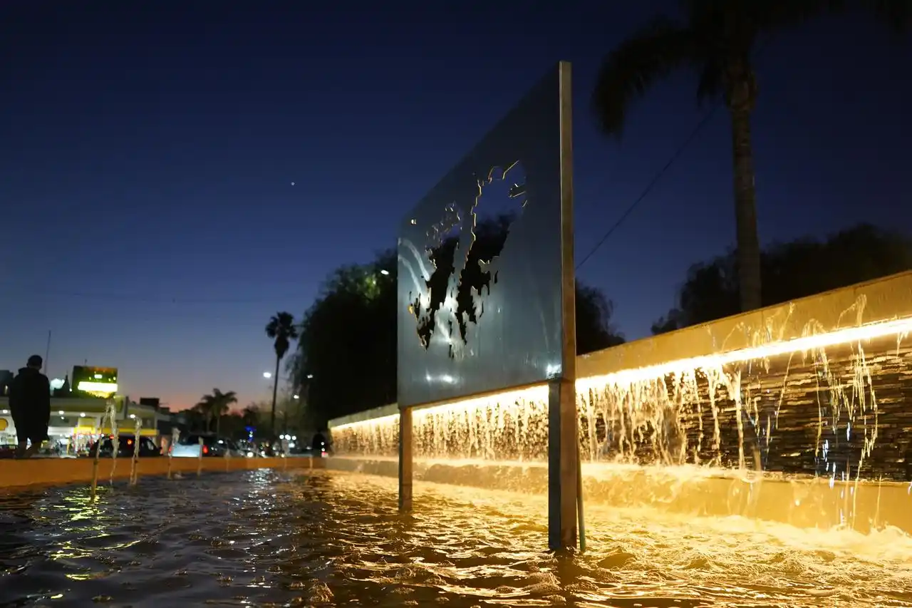 La Fuente Malvinas fue el sitio elegido para dar inicio al encuentro de excombatientes en Morteros
