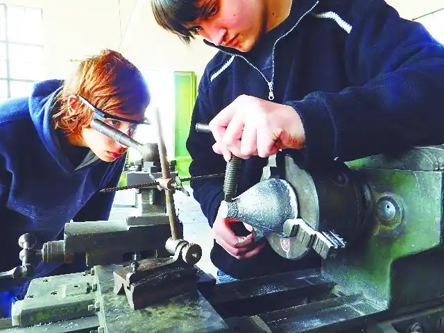 Estudiantes de la Técnica necesitan tu ayuda