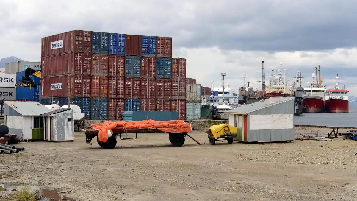 El intercambio comercial de enero dejó un superávit de 797 millones de dólares