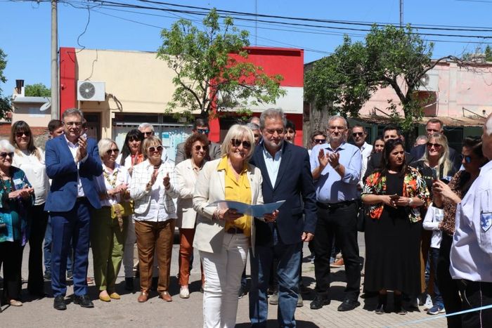 Mirabella y la Presidenta de la Rural Norma Bessone