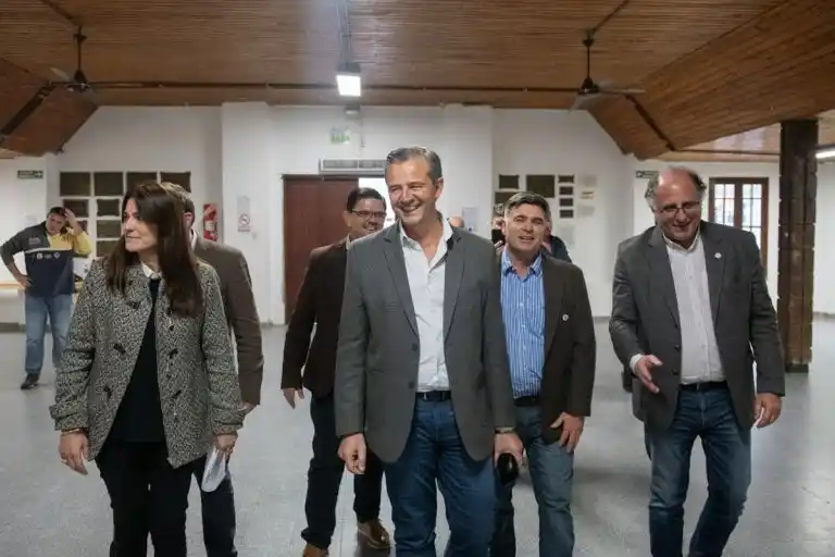 Bahl expuso su propuesta para el campo en la Soceidad Rural de Villaguay