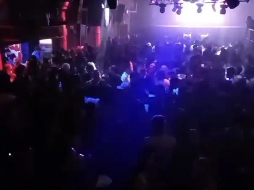 Tras más de un año y medio, volvieron a funcionar los boliches en Tandil