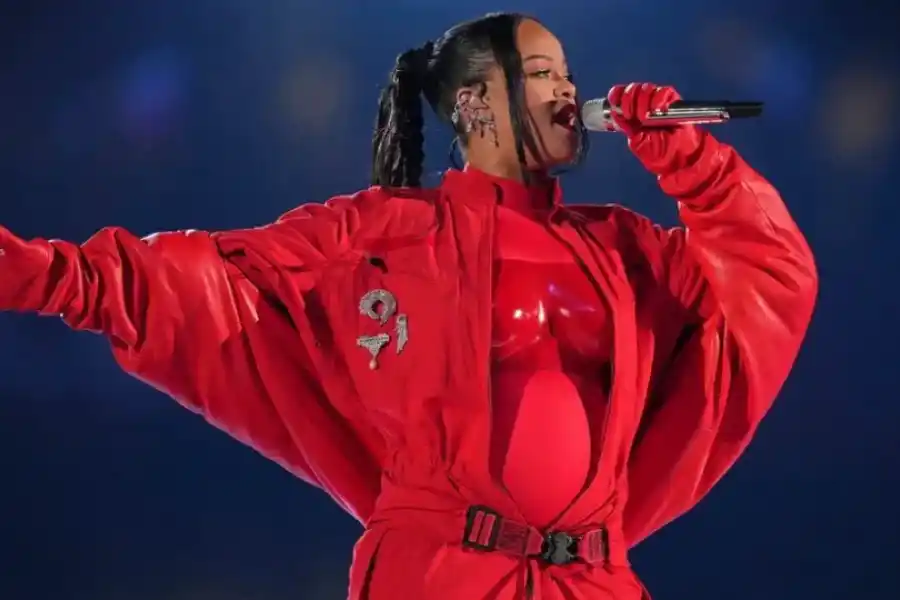 RIHANA,deslumbró a todos. (EFE)