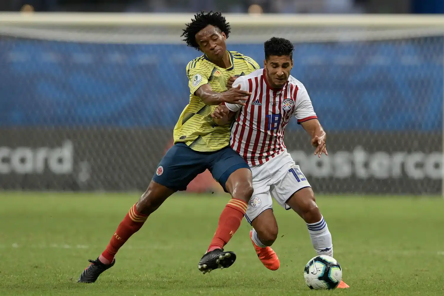   Triunfo de Colombia, que cerró con puntaje ideal