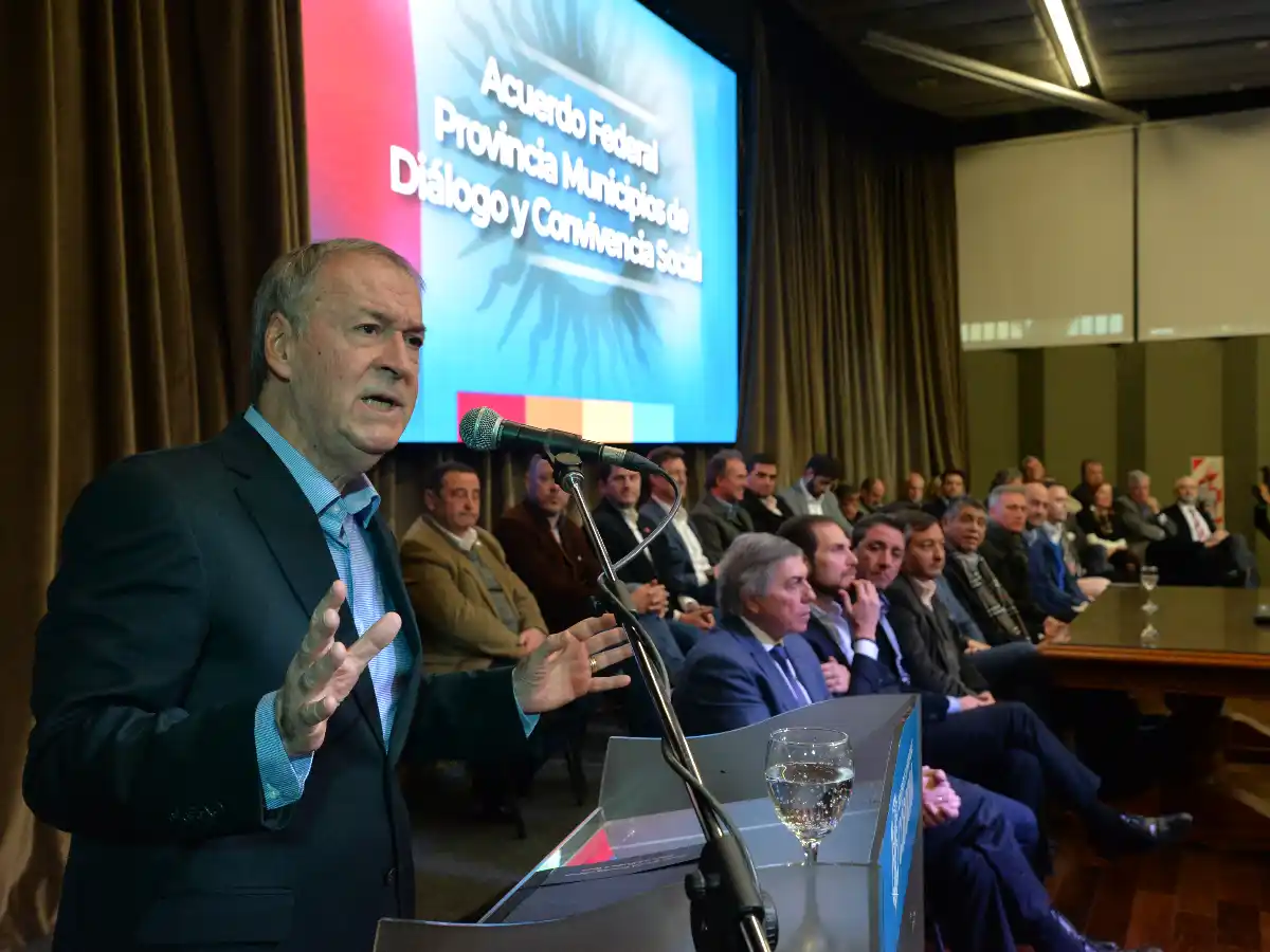 Más de 300 municipios y comunas suscribieron el Acuerdo Federal de Diálogo y Convivencia social