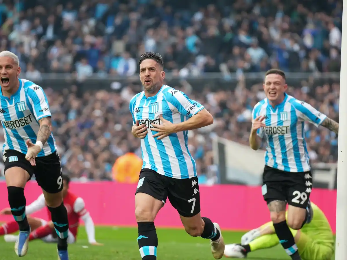 Racing se quedó con el clásico de Avellaneda