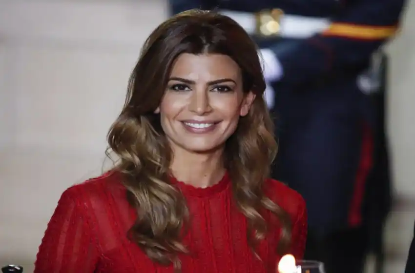 La reacción de Juliana Awada tras conocerse su foto en la cama