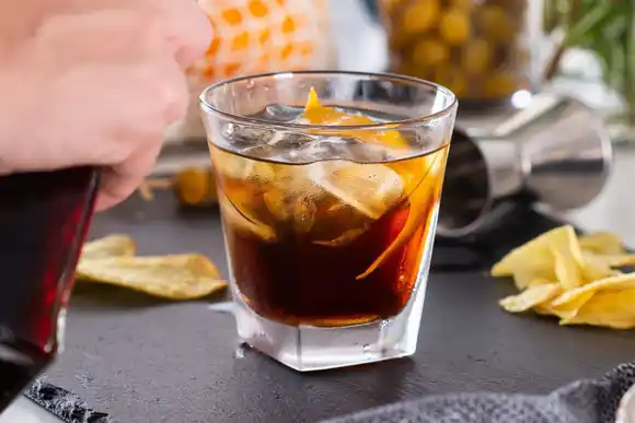 El Centro Gallego albergará una feria del vermú