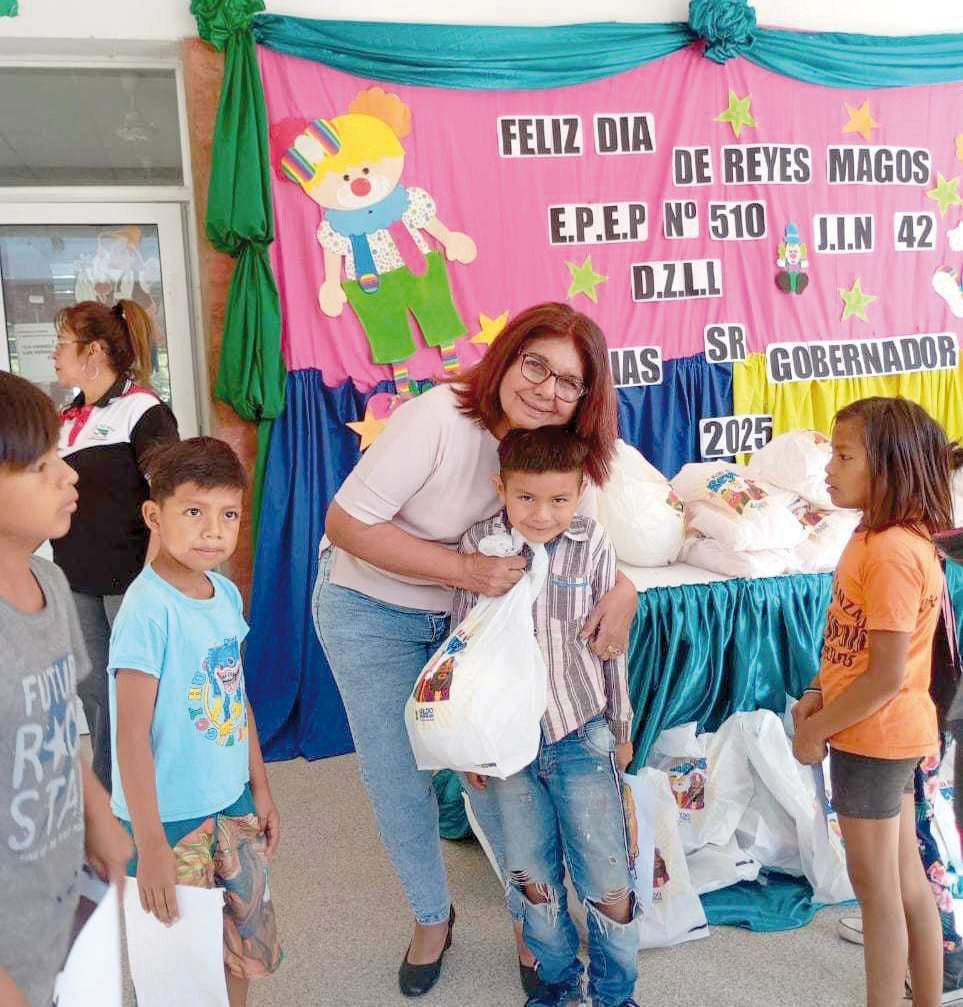 En el Día de Reyes los juguetes 
llegaron a todos los niños de Las Lomitas