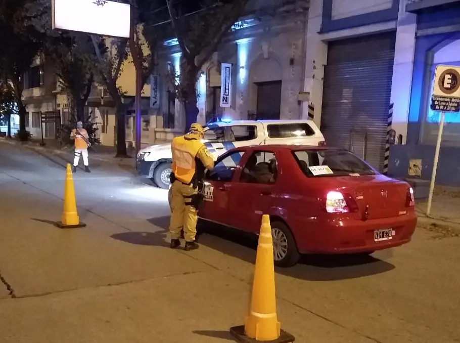 Prefectura detectó cinco personas incumpliendo la cuarentena