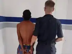 Detuvieron a un hombre que ingresó a robar saltando un alto muro