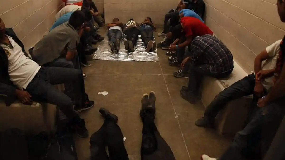 MIGRANTES TEMEN ola de detenciones tras ley aprobada en Florida