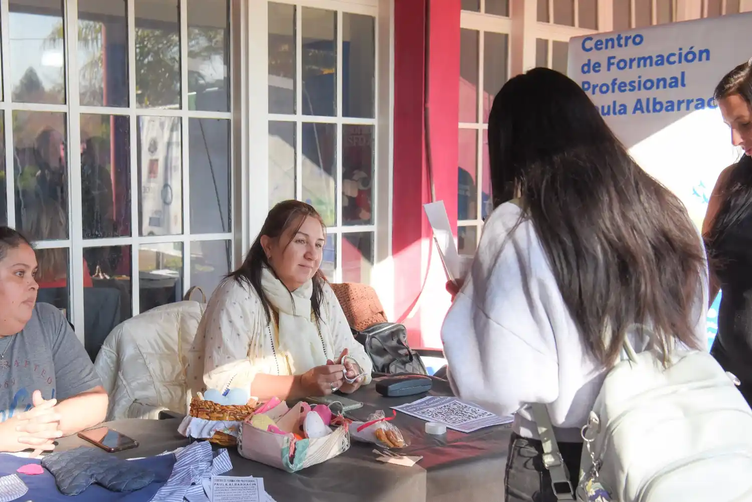 Ituzaingó: Centenares de chicos se sumaron a la Feria de las Profesiones 2025