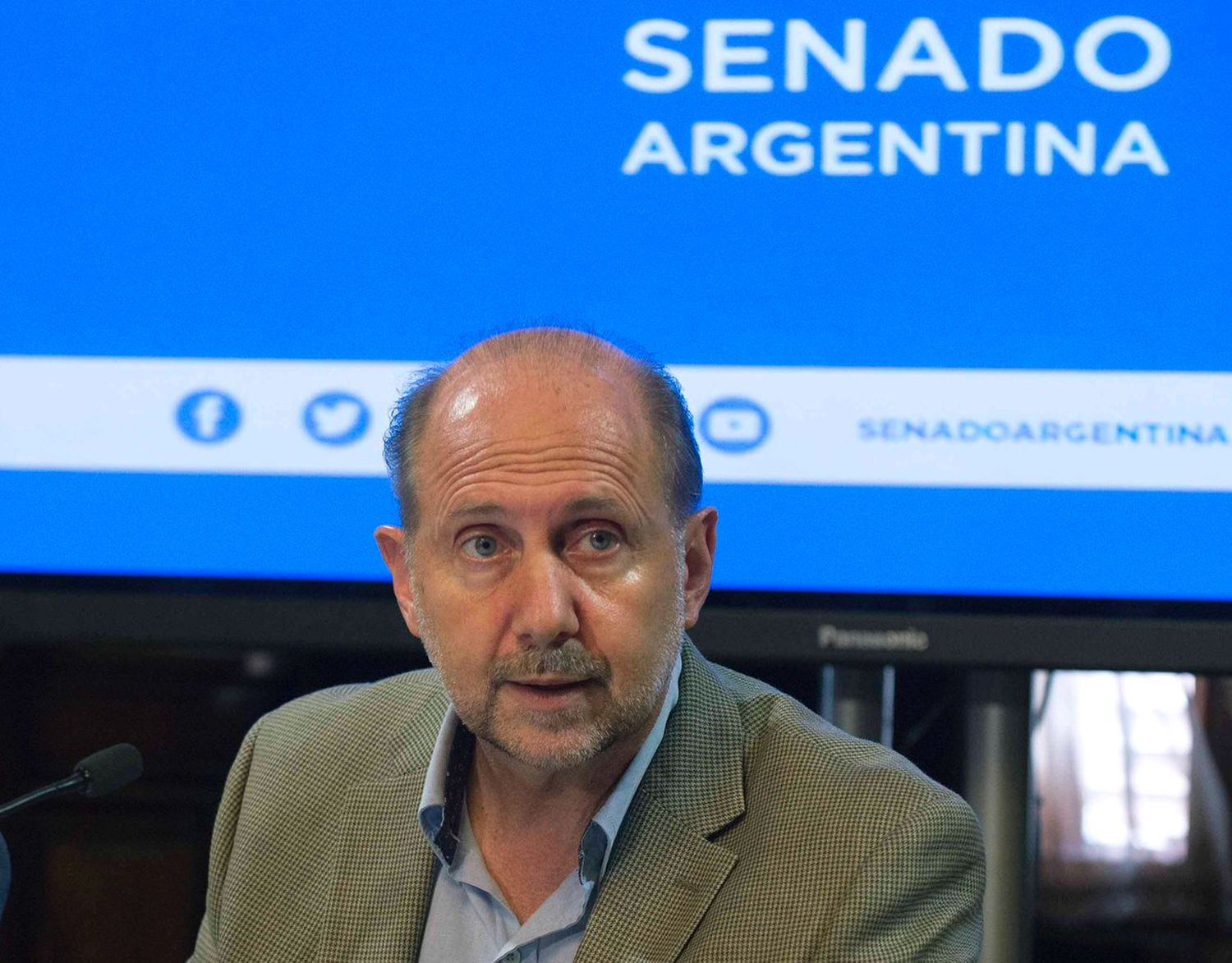Perotti le reclamó a Peña fondos por inundaciones