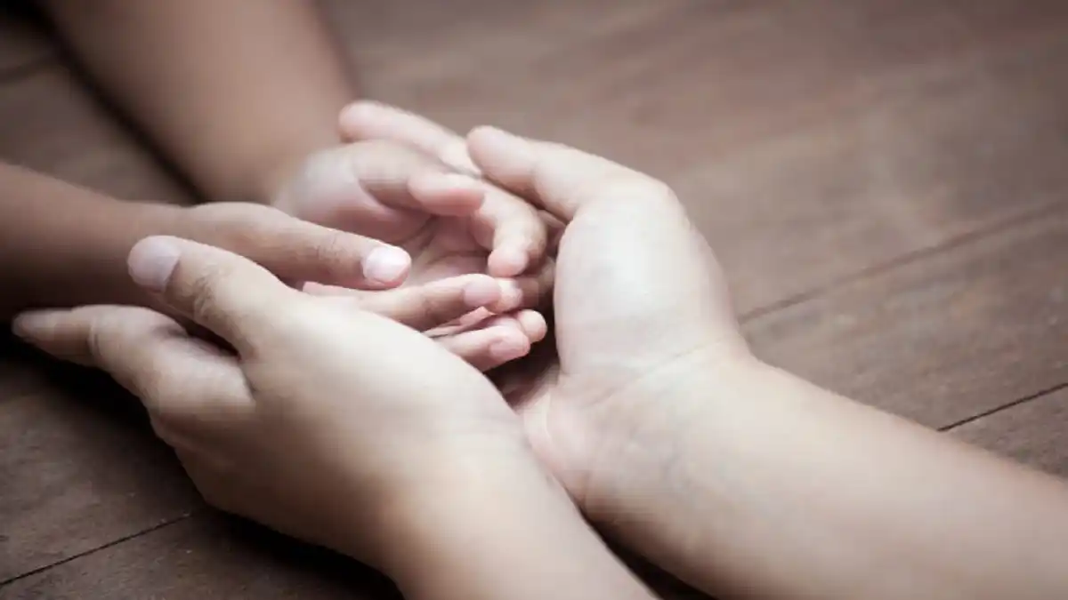 Madres y padres de la diáspora también enfrentan el arrebato de sus hijos