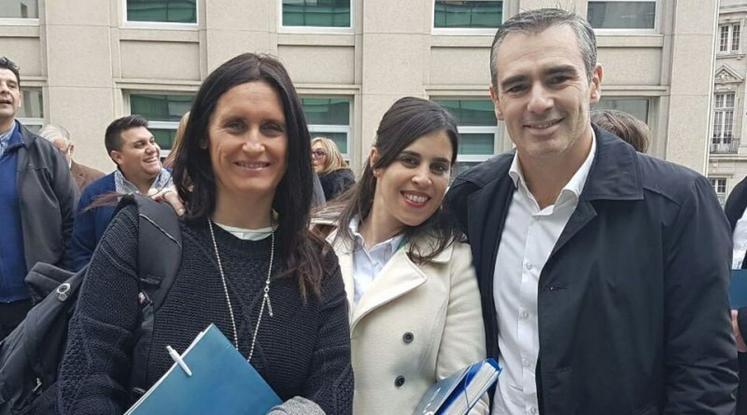 "El peronismo no perderá potencialidad al competir en diferentes espacios", dijo Paola Ariente, de Cumplir Bahía Blanca