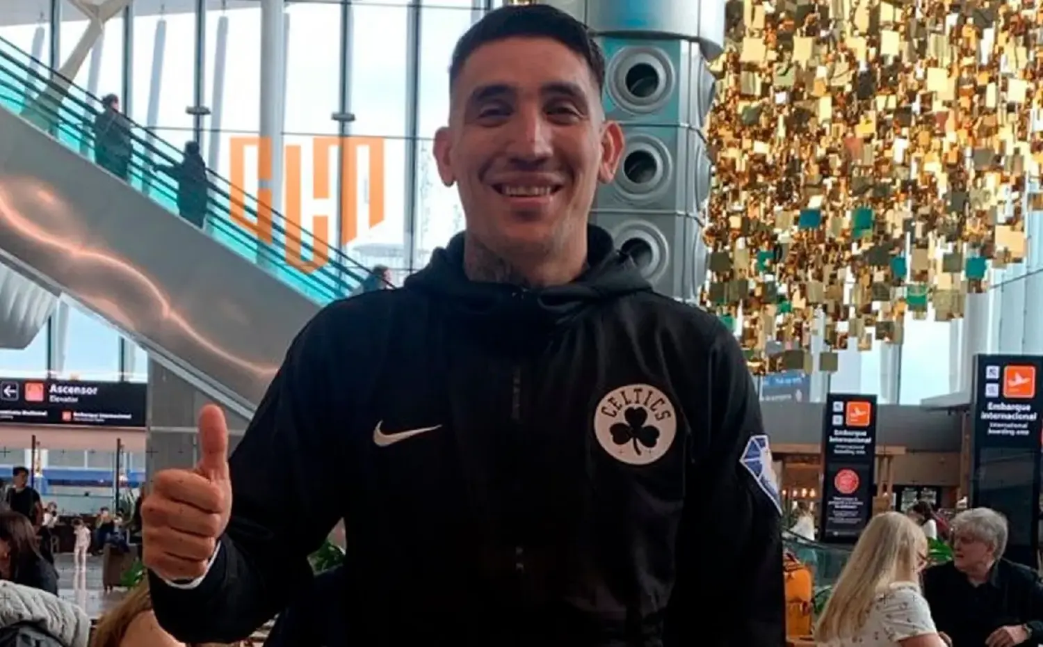Su última experiencia fue en 2023, vistiendo la camiseta de Barracas Central.