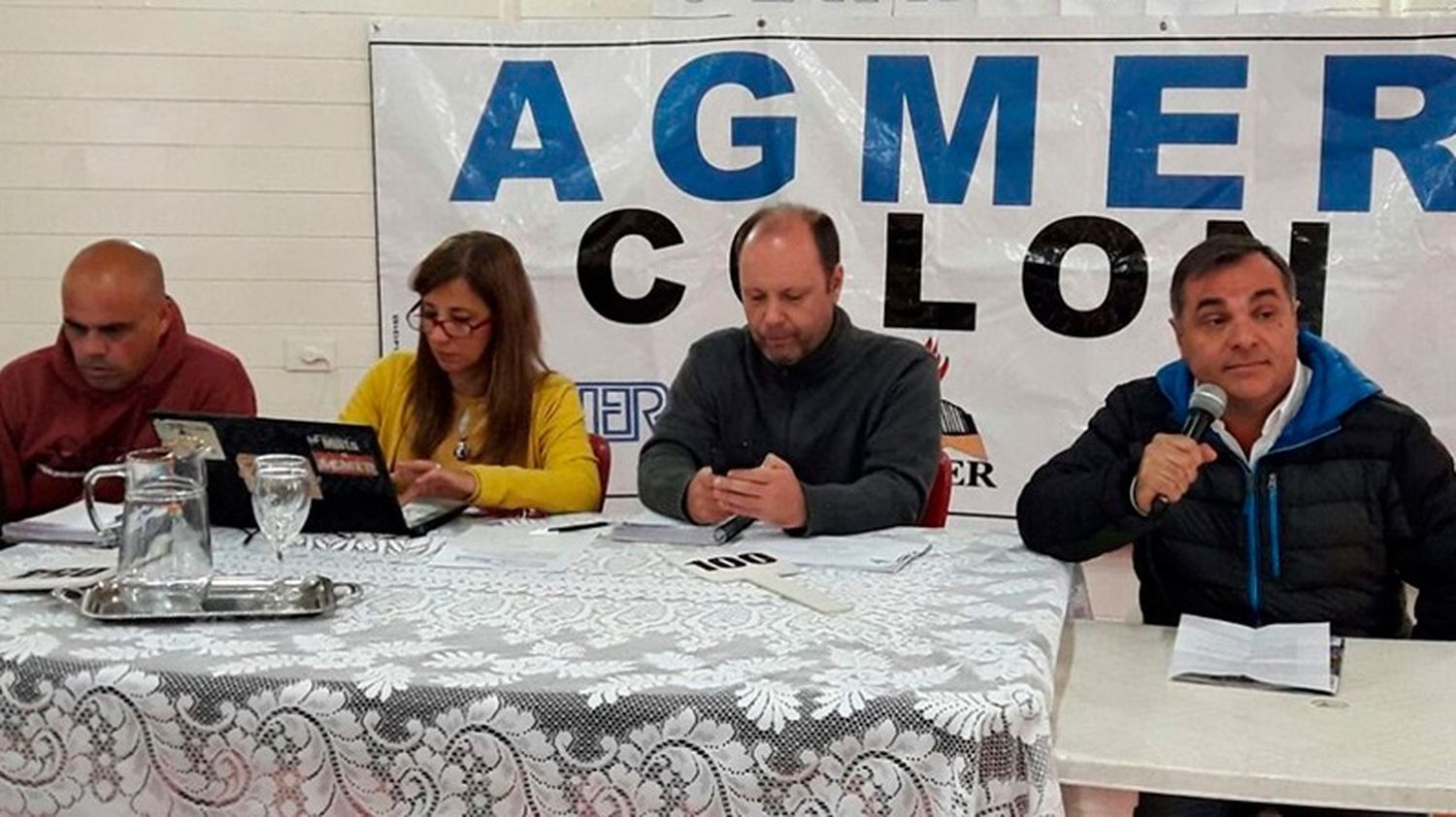 AGMER vuelve a reclamar una mejora salarial y anuncia nuevo paro