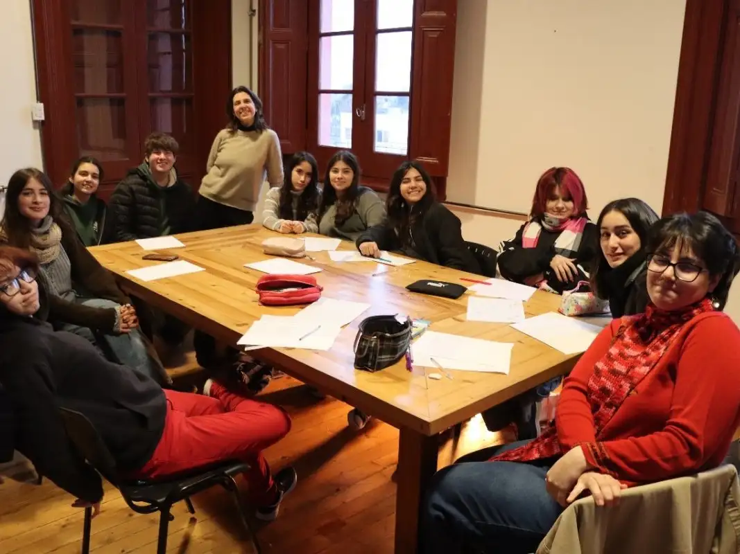Guale Joven: concluyó el taller de Letras