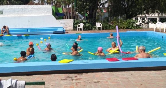 Jubilados en verano: las recomendaciones de Pami para disfrutar sin consecuencias