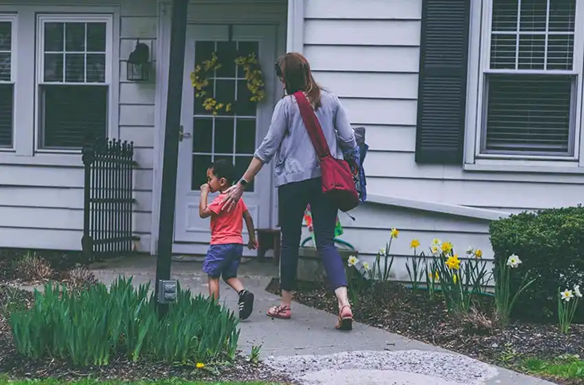 Cómo ahorrar en la ropa de tus niños para el nuevo año escolar