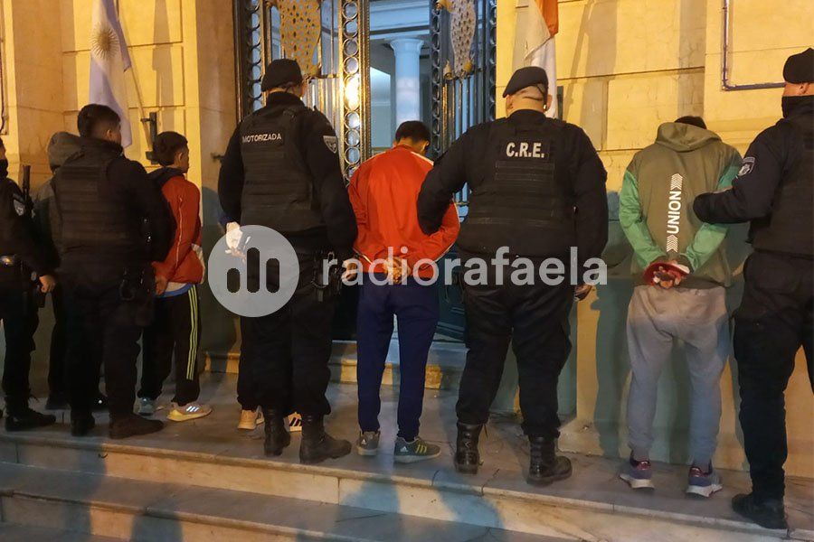 Disturbios en el final del partido entre Libertad de Sunchales y Union de Santa Fe