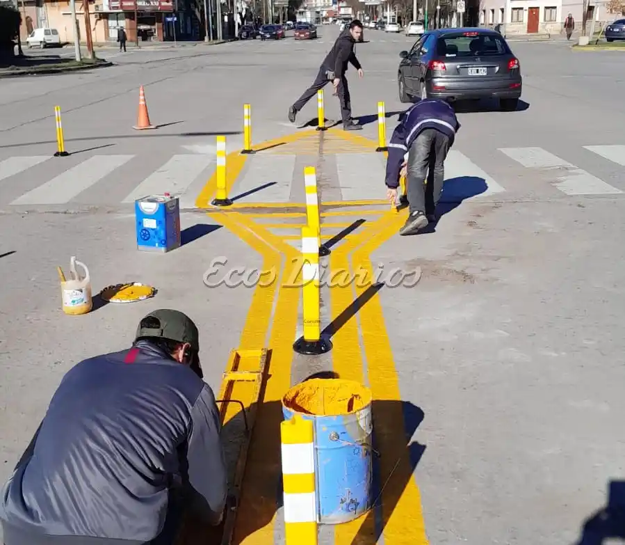 Trabajos. En la esquina de Diagonal y 75