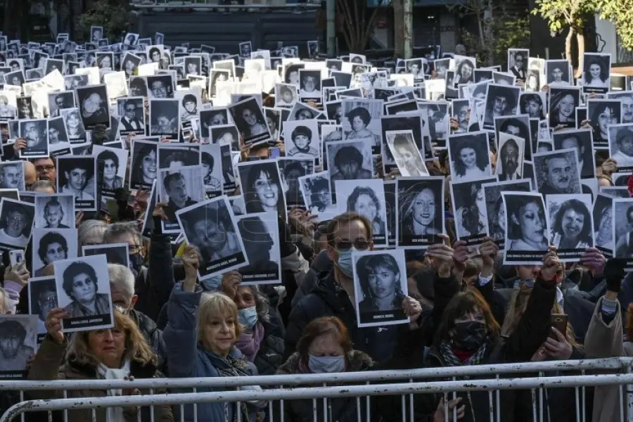 Dirigentes del arco político reafirmaron el pedido de justicia por la AMIA