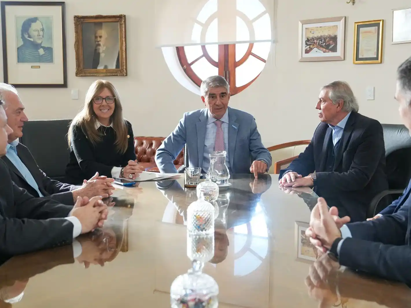 Santa Fe, Entre Ríos y Córdoba firmaron un acuerdo para reconocer documentos oficiales sin trámites adicionales