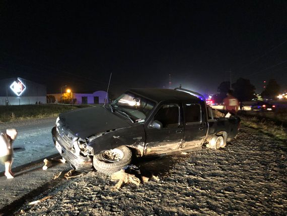 Ruta 226: fuerte choque entre una camioneta y un auto