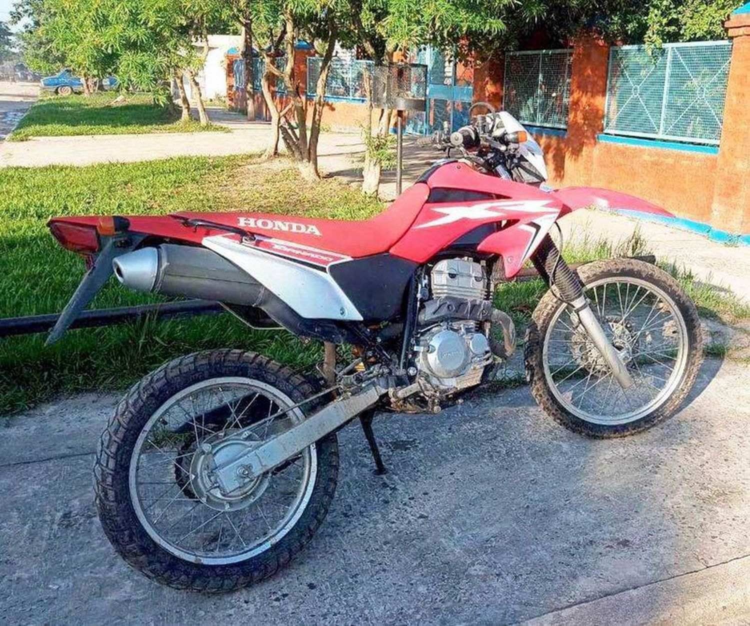 La Policía detuvo a un sujeto, recuperó 
dos motocicletas y secuestró otras dos