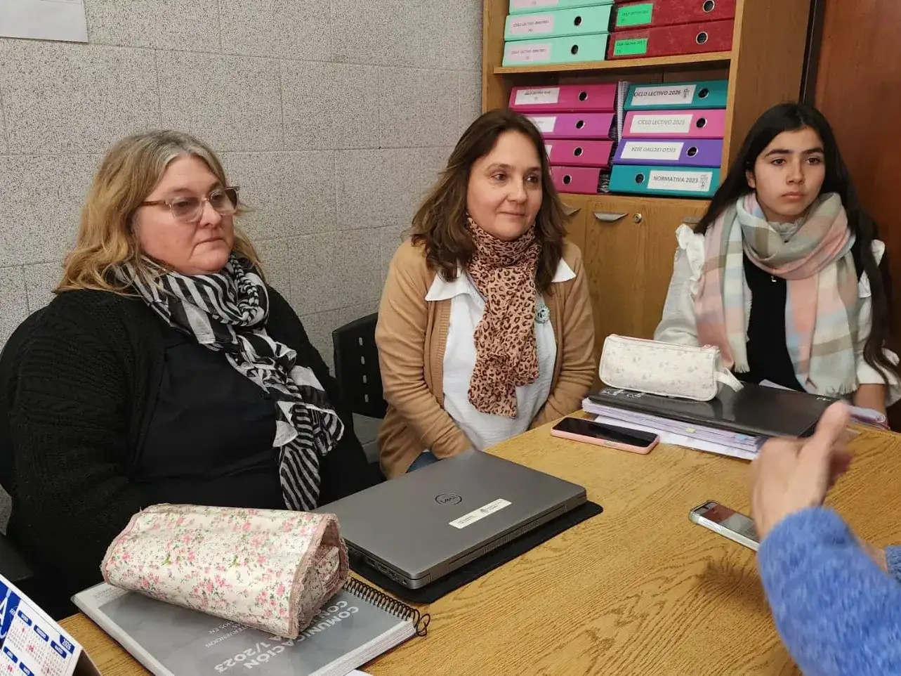 Estela Weber, Juliana Pérez y Luz Carciochi Velázquez.