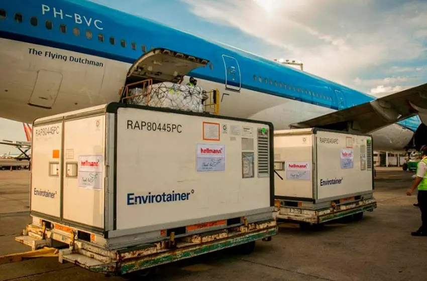 Coronavirus: arribaron más de 800 mil dosis de vacunas Sinopharm