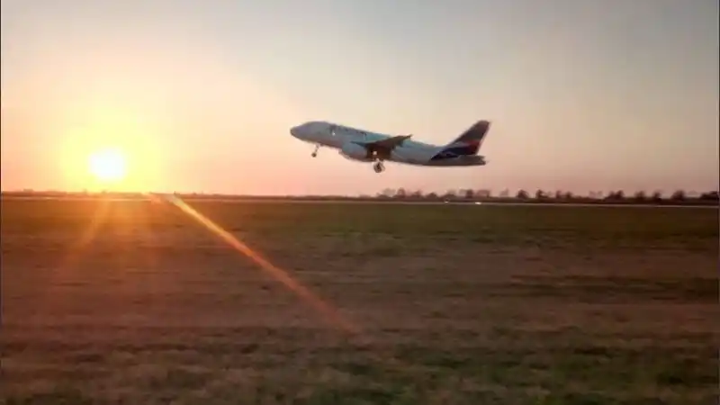 Crecieron los vuelos de cabotaje en el aeropuerto de Rosario
