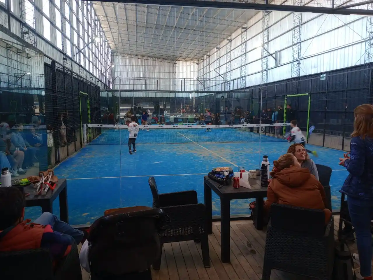 Torneo de categoría Junior en Kiwi Padel