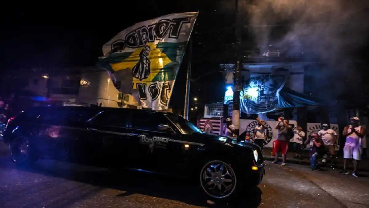 Brasil le da el último adiós al Rey Pelé (+ FOTOS)