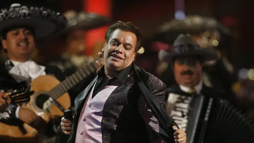Afirman que el ídolo mexicano Juan Gabriel no murió en 2016 y que aún sigue vivo